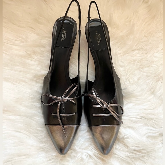 New! MARC JACOBS Runway Cap Toe Slingback Kitten Heels - Picture 3 of 10
